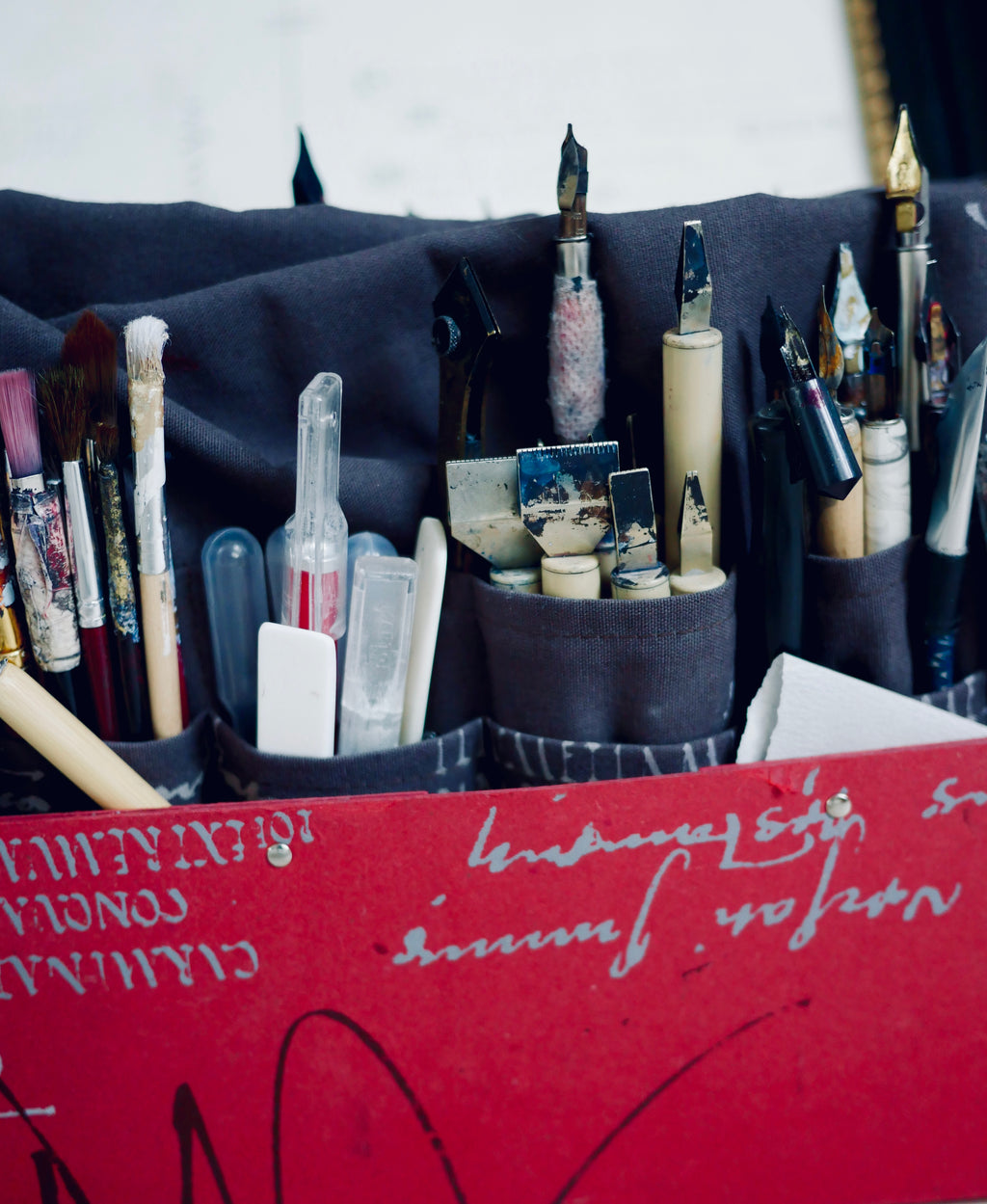 Fine Art Print, Wandbild, handgeschriebene Übersicht über bekannteste Schriften der Geschichte, Kalligrafie